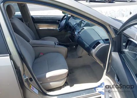 2005 Toyota Prius from USA, damaged, VIN JTDKB20U950123255